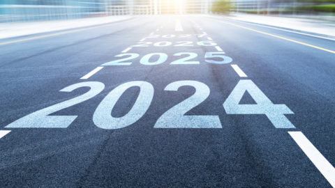 Straße mit Jahresangaben aufsteigend in Folge